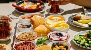 2026 Midpoint Menü Fiyat Listesi: Yemek, Tatlı ve İçecek Fiyatları