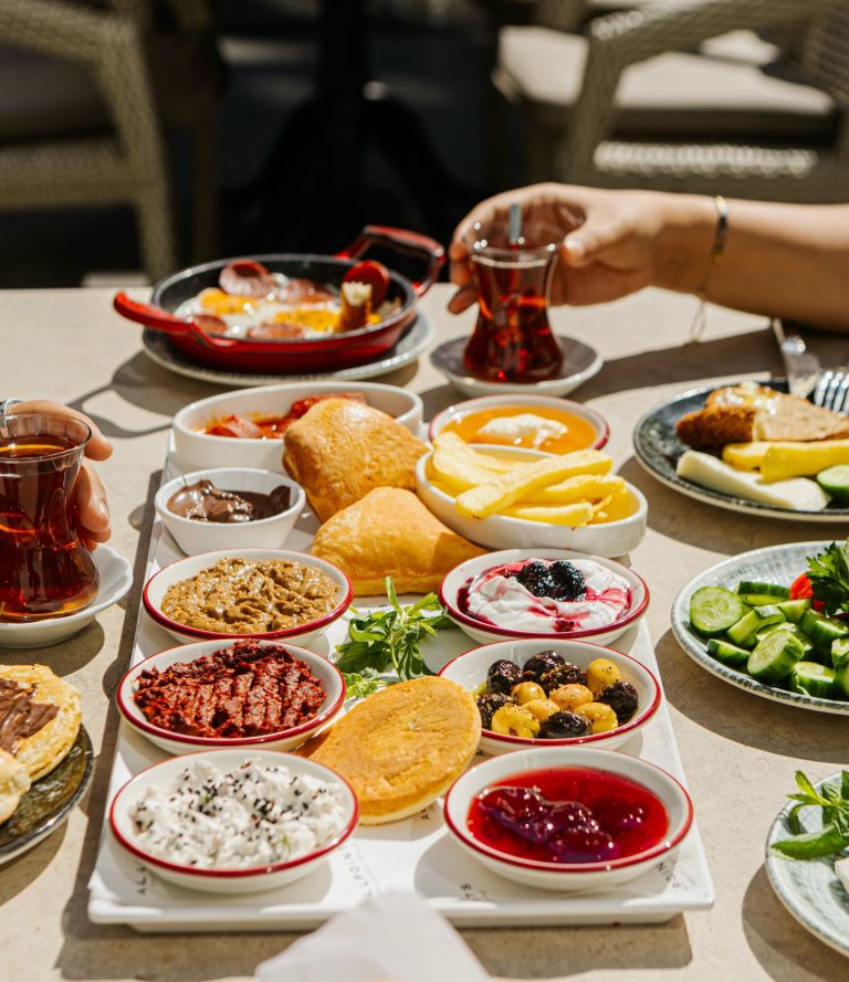 2026 Midpoint Menü Fiyat Listesi: Yemek, Tatlı ve İçecek Fiyatları