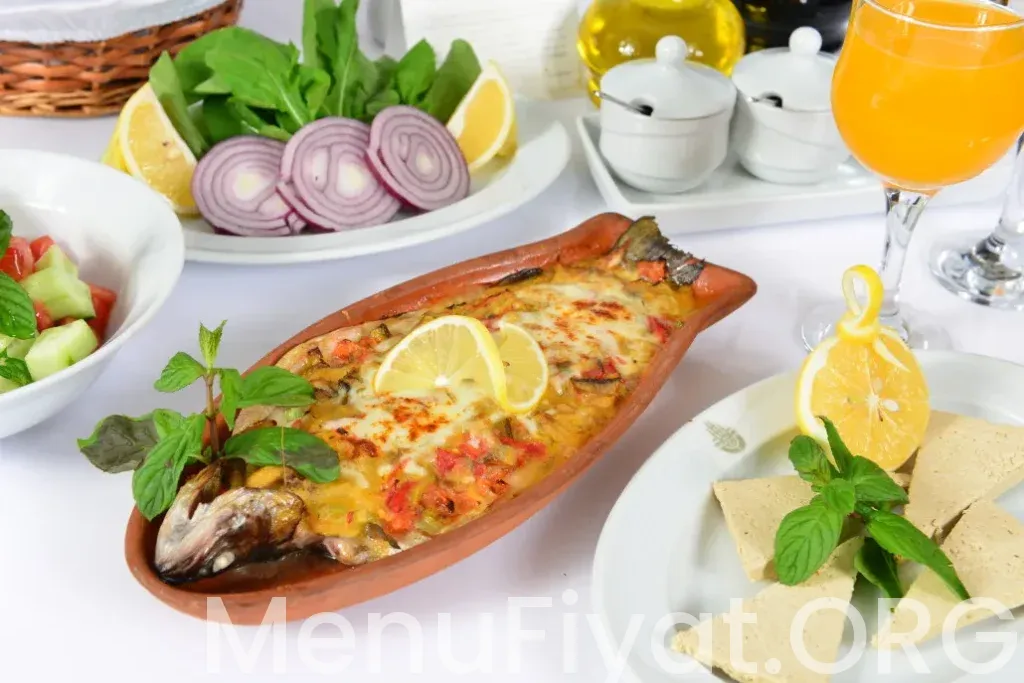 Halic Sosyal Tesislerinde Ne Yenir 003 Menufiyat