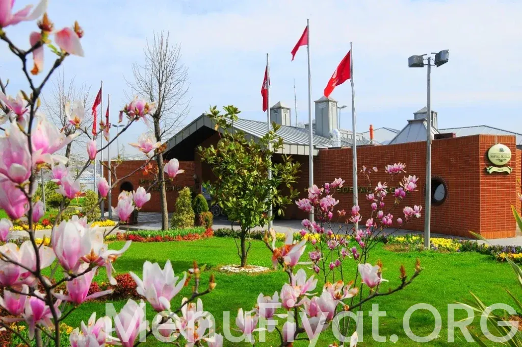 Haliç Sosyal Tesisleri’nde Ne Yenir?