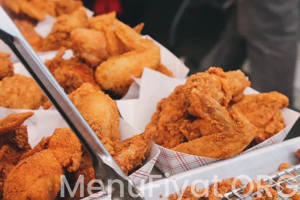 Tavuk Dünyası’nda Ne Yenir 202 Menufiyat