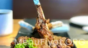 Bölgesel Lezzet Haritası: İstanbul, Ankara ve İzmir’in En Çok Tercih Edilen Restoran Menüleri