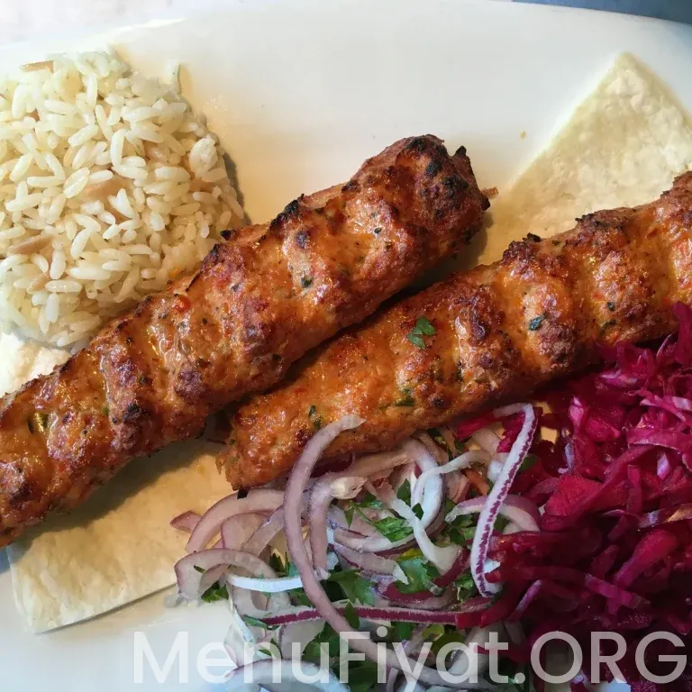 Alaçatı Meyhanesi Adana Meze Çeşitleri: Girit Ezmesinden Atom’a Lezzet Analizi