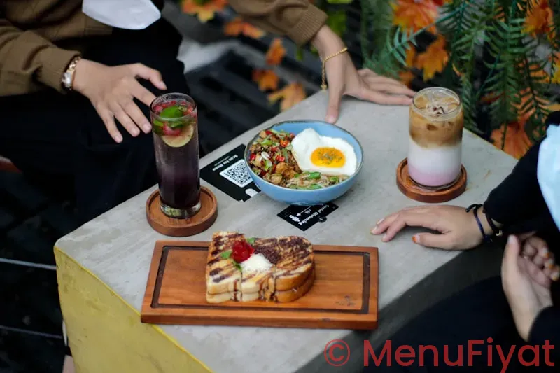 Grand lux cafe menu and prices