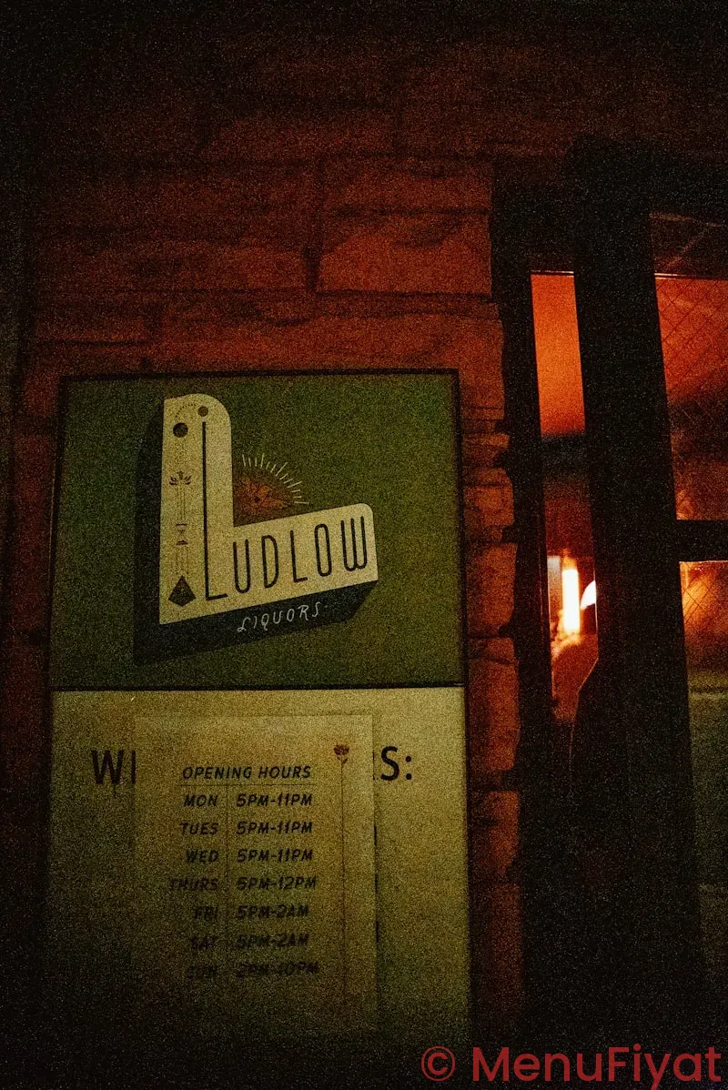 Laurel lounge joliet menu
