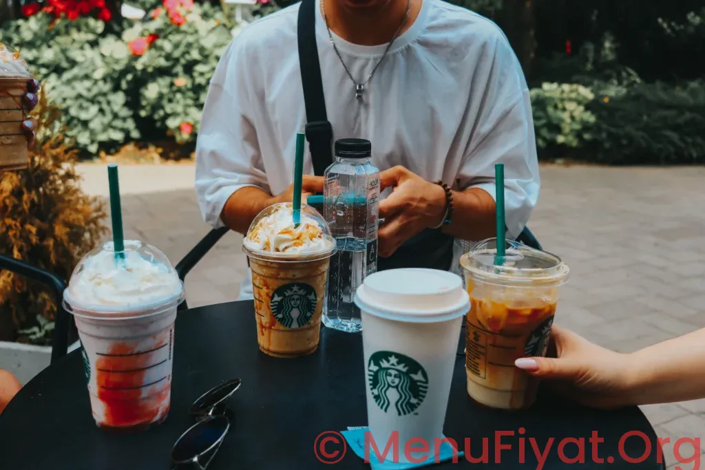 Starbucks Yiyecek Menüsü 2026 Menufiyatorg