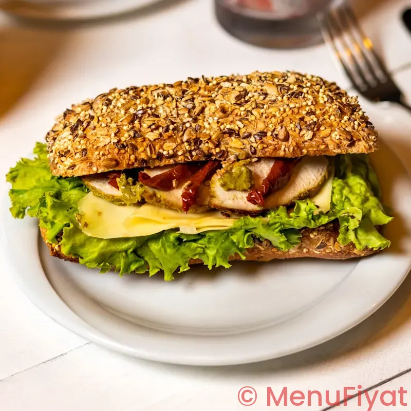 rozbif sandviç subway